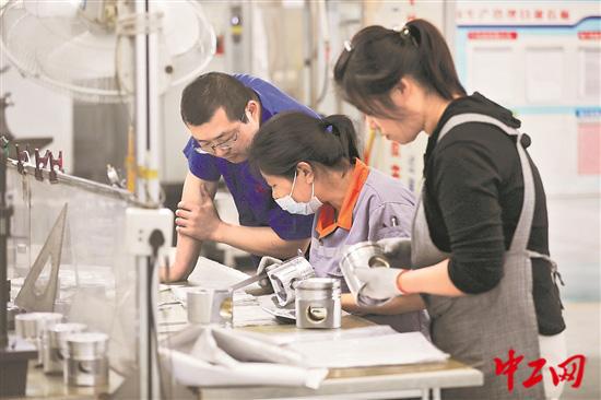 產(chǎn)品改善廳職工提技藝與技術轉讓 創(chuàng)新驅動與企業(yè)價值提升